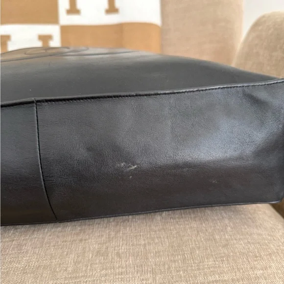 Authentic CHANEL black leather tote bag large gold GG chain straps - Picture 10 of 16